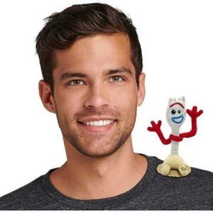 Forky Magnetic Shoulder Plush – Toy Story 4